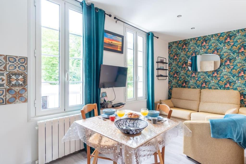 Gite Le Doris Avec Place De Stationnement Privee Incluse Etretat Exterior photo